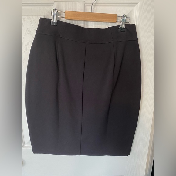 NWT Apt. 9 button down knee length pencil skirt - Picture 2 of 8